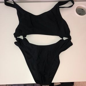 One price cut out swim suit